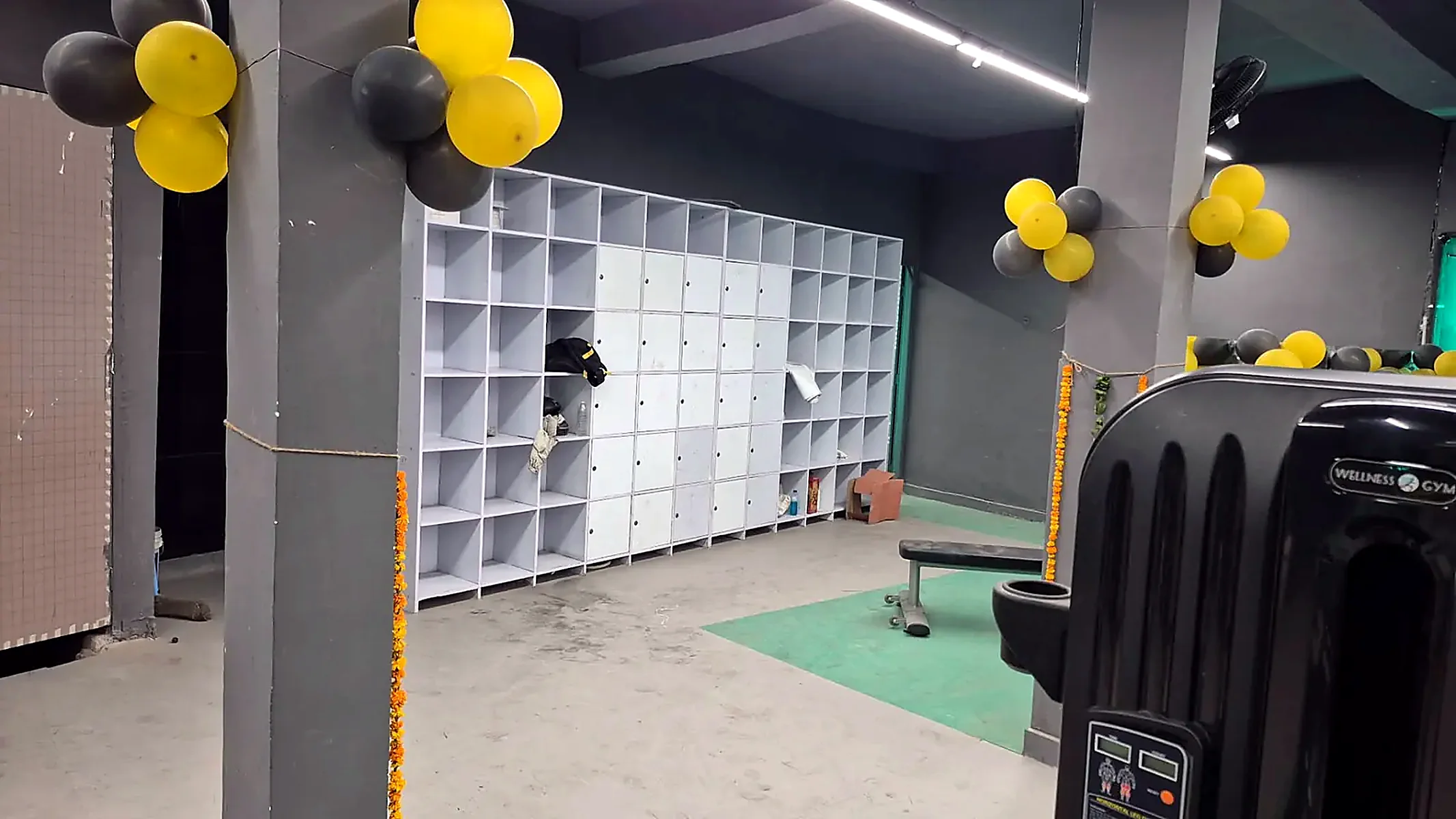 Personal lockers and changing area for members